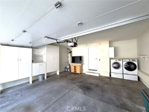 56 Christamon , Irvine, CA