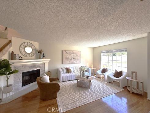 56 Christamon , Irvine, CA