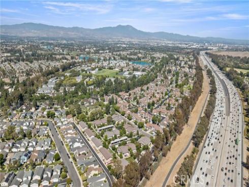 146  Echo  58 , Irvine, CA