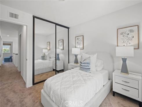 11 Halfmoon , Irvine, CA