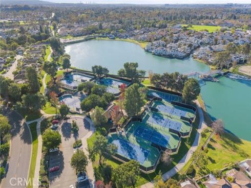 11 Halfmoon , Irvine, CA