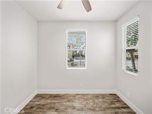 220 Follyhatch , Irvine, CA
