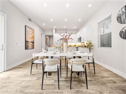 220 Follyhatch , Irvine, CA