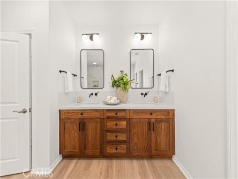 53 Cherry Tree , Irvine, CA