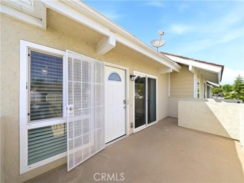 66 Golden Glen Street 4