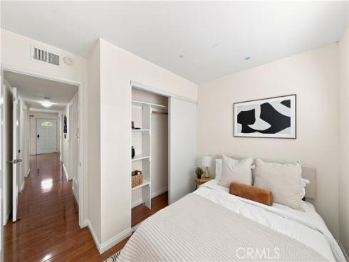 66 Golden Glen 4 Street, Irvine, CA