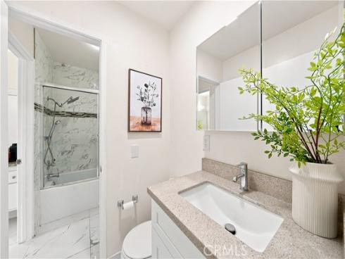 66 Golden Glen 4 Street, Irvine, CA