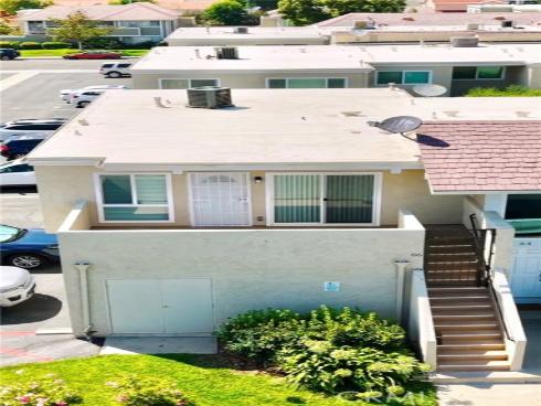 66  Golden Glen  4  Street, Irvine, CA