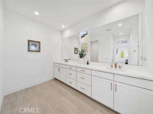 112 Sentosa , Irvine, CA