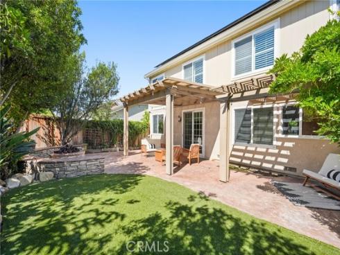 17  Deerwood  , Irvine, CA