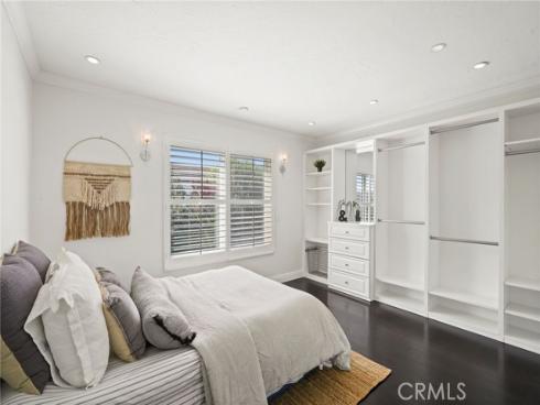 17  Deerwood  , Irvine, CA