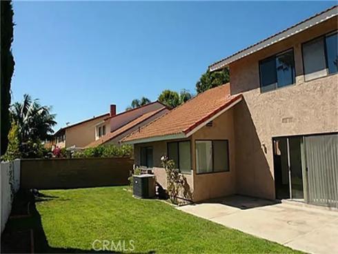 15  Mecklenberg  , Irvine, CA