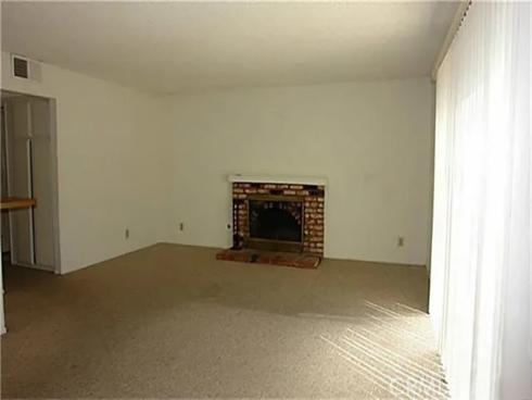15  Mecklenberg  , Irvine, CA
