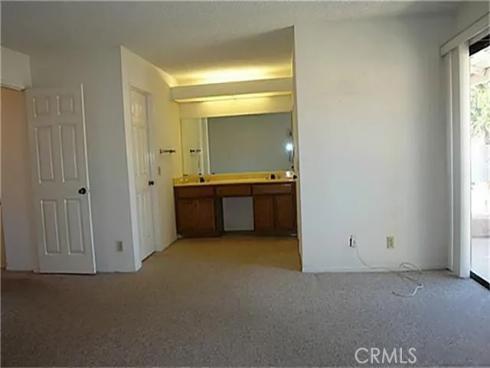 15  Mecklenberg  , Irvine, CA