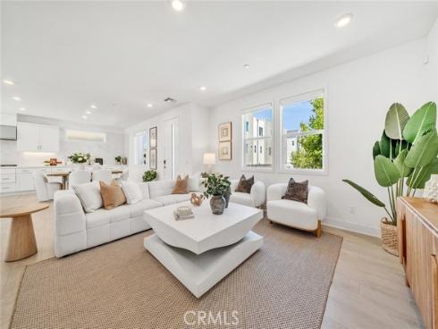 174 Sash , Irvine, CA