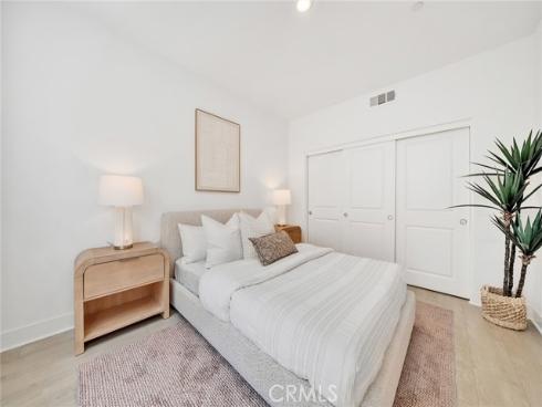 174 Sash , Irvine, CA