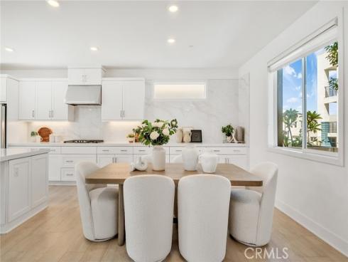 174 Sash , Irvine, CA