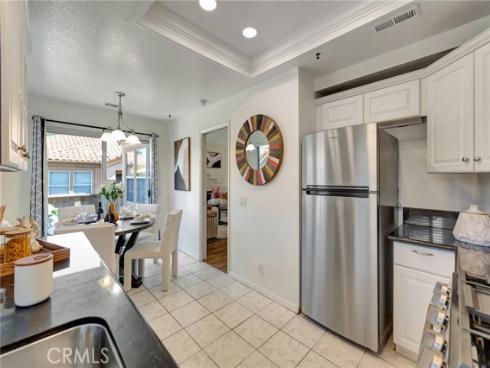 34 Magellan Aisle , Irvine, CA