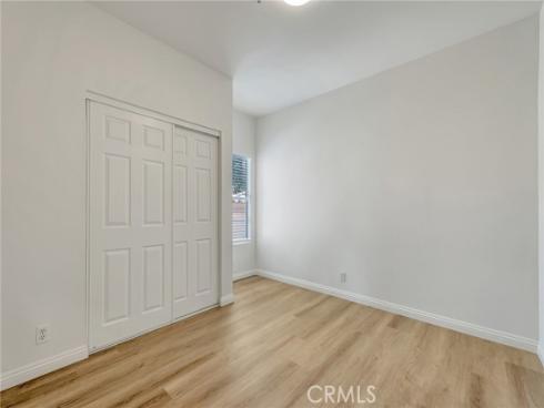 34 Magellan Aisle , Irvine, CA
