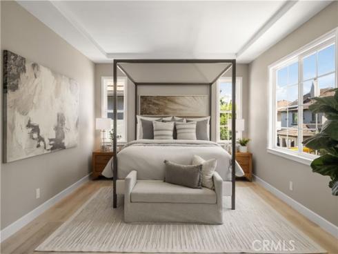 9 Modesto , Irvine, CA