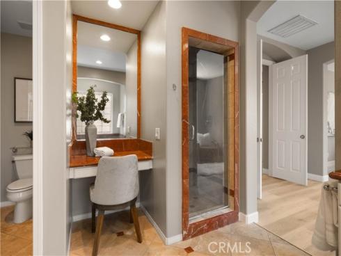 9 Modesto , Irvine, CA