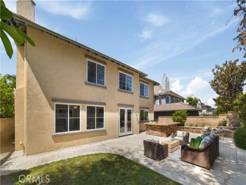 9 Modesto , Irvine, CA