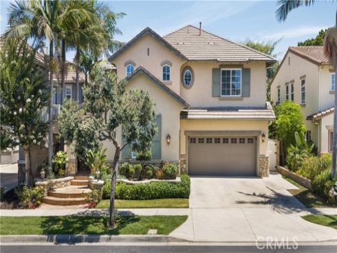 9 Modesto , Irvine, CA