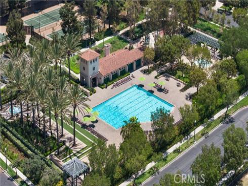 9 Modesto , Irvine, CA