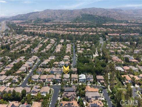 9 Modesto , Irvine, CA