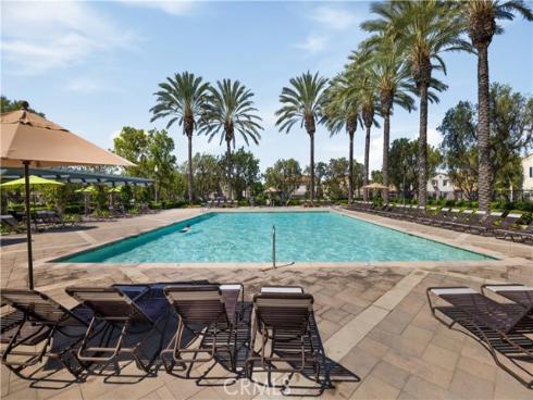 9 Modesto , Irvine, CA