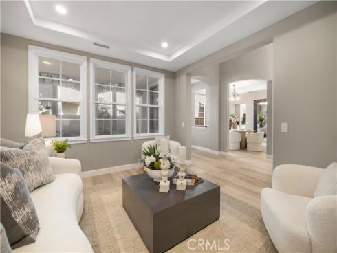 9 Modesto , Irvine, CA