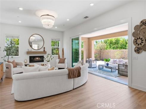512 Cultivate , Irvine, CA