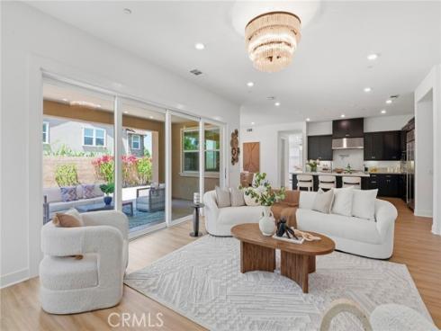 512 Cultivate , Irvine, CA