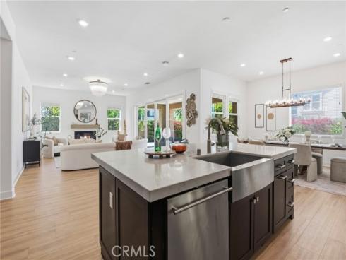 512 Cultivate , Irvine, CA