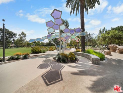 162  Novel  , Irvine, CA