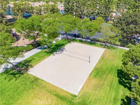 102  Millbrook  , Irvine, CA
