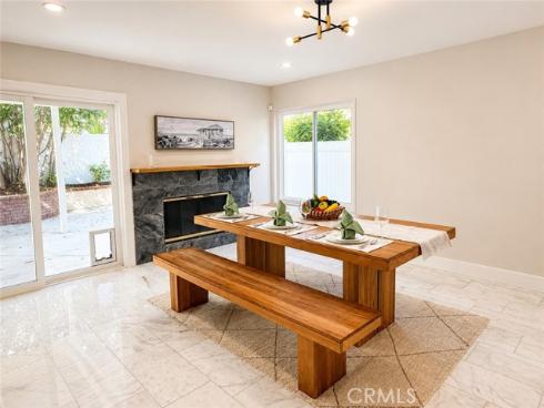 6 Cannes , Irvine, CA