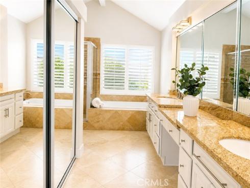 6 Cannes , Irvine, CA
