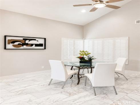 6 Cannes , Irvine, CA