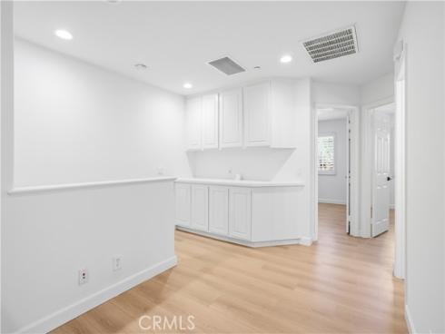 34  League  , Irvine, CA