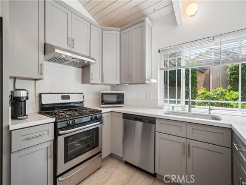 19 Woodrush , Irvine, CA