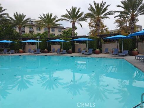 617 Rockefeller , Irvine, CA