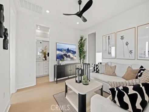 701 Sonia , Irvine, CA