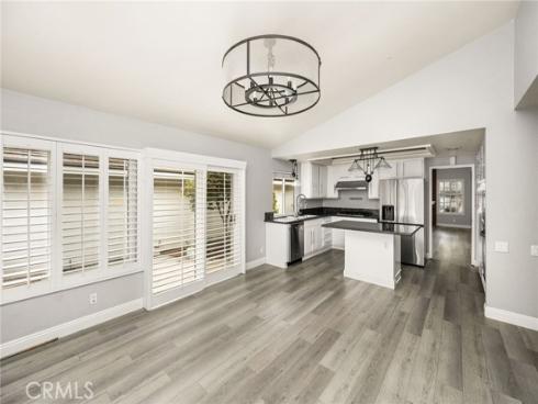 7 Atlanta , Irvine, CA