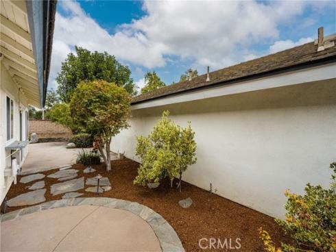 7 Atlanta , Irvine, CA