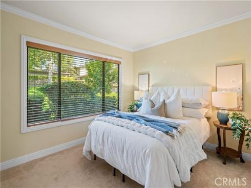 3 Lago Norte 2 , Irvine, CA