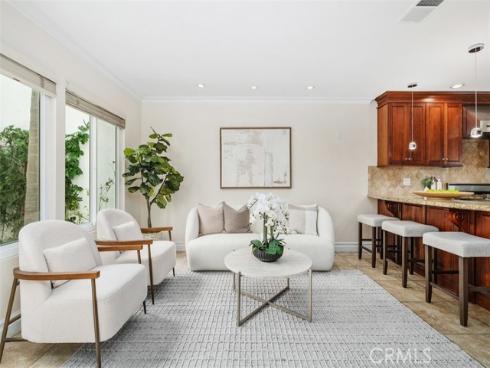 21 Mirador , Irvine, CA