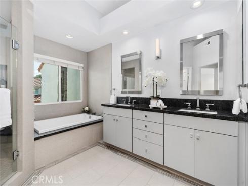 21 Mirador , Irvine, CA