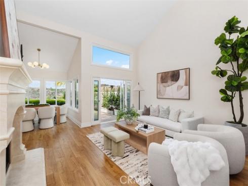 21 Mirador , Irvine, CA