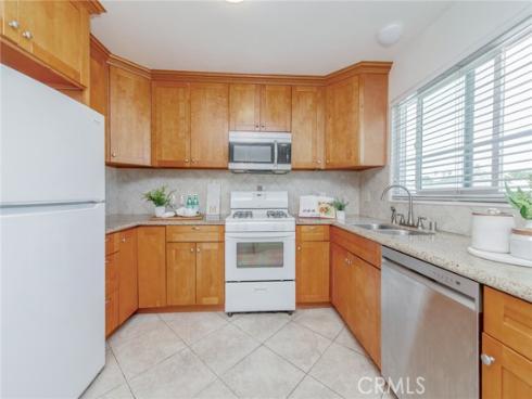 44 Fallbrook , Irvine, CA